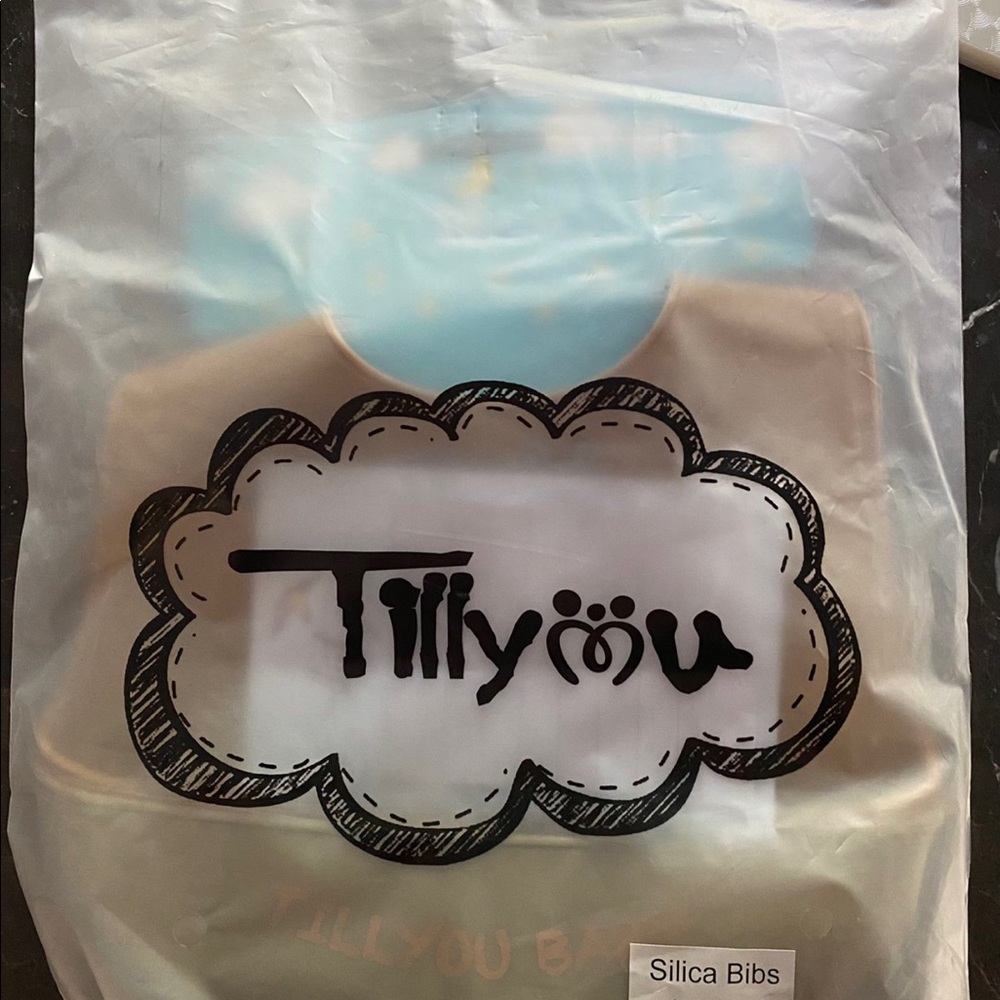 Silicone bibs
